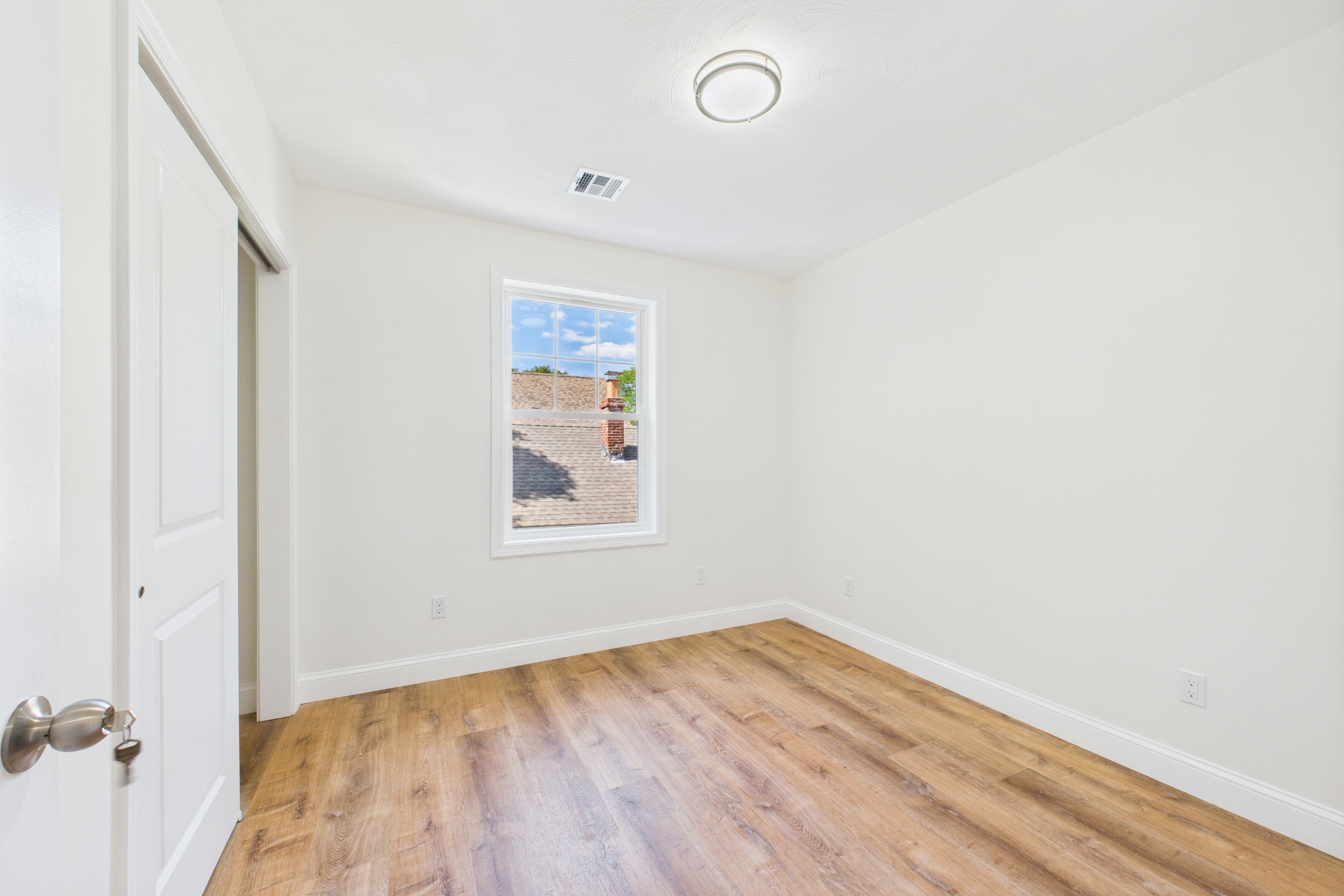 138 Camden Avenue - 2a