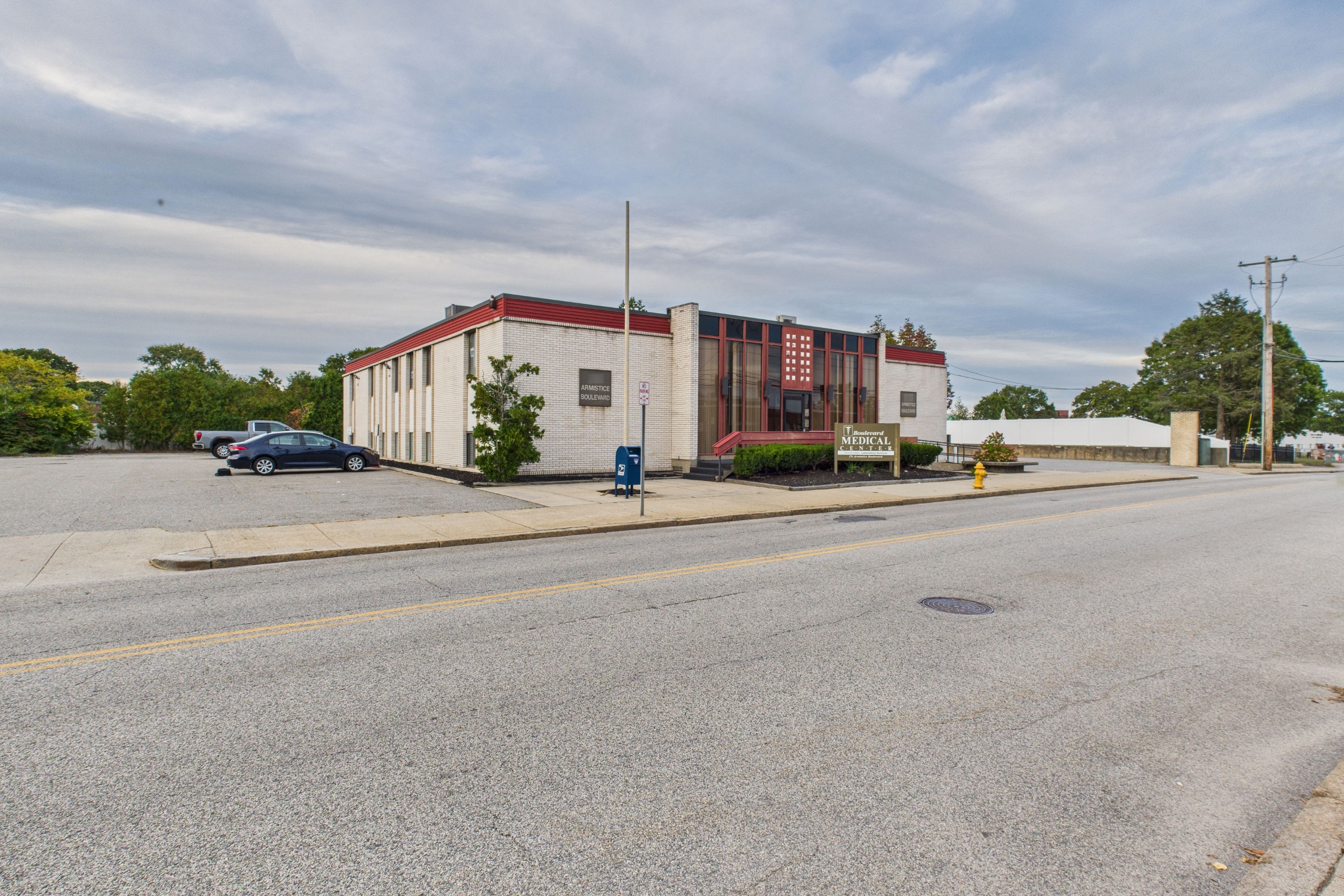 174 Armistice Boulevard - 1