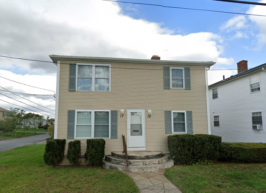 17 Hazelton Street - 1