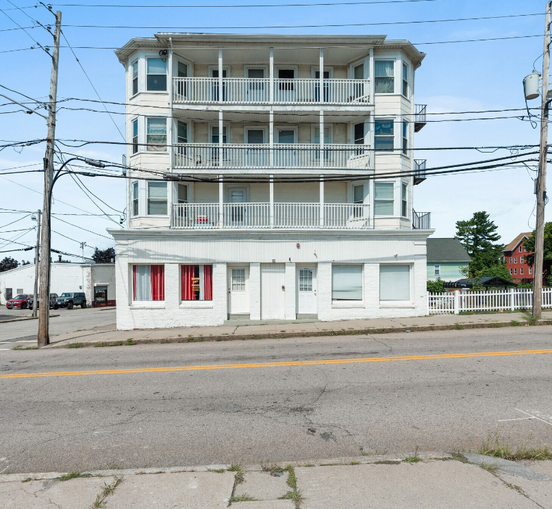 60 Rathbun Street - 3R